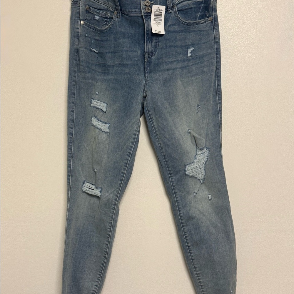 16TALL Torrid Super Soft Distressed Blue Jeggings